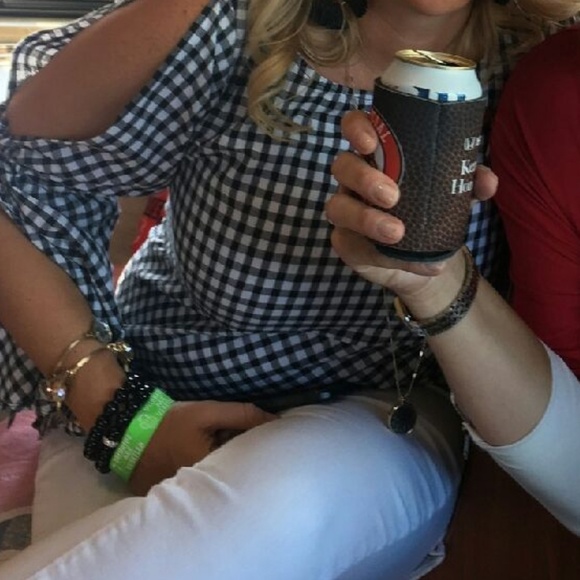 Black &White Check Cold Shoulder  Loft Top - Picture 5 of 7
